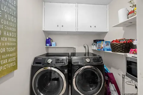 508 Landmeier Road Elk Grove Village IL 60007