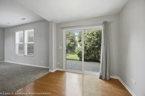 337 Devoe Drive Oswego IL 60543