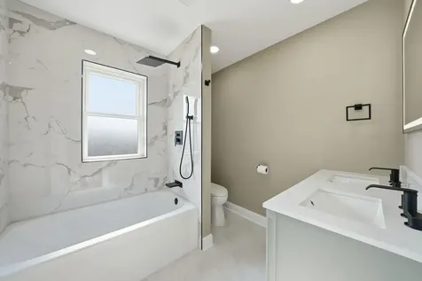 10516 South King Drive Chicago IL 60628