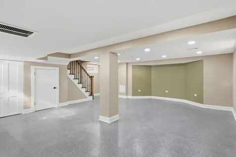 10516 South King Drive Chicago IL 60628
