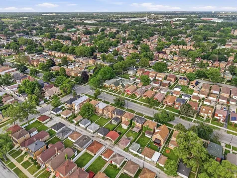 10516 South King Drive Chicago IL 60628