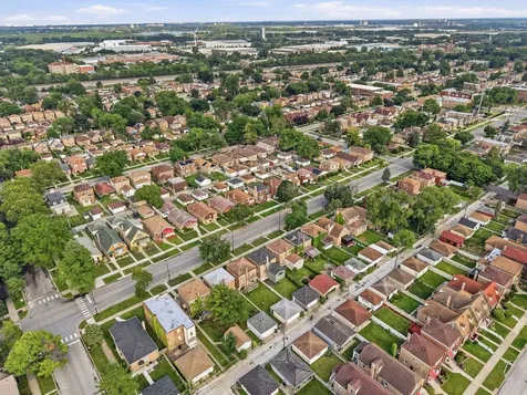 10516 South King Drive Chicago IL 60628