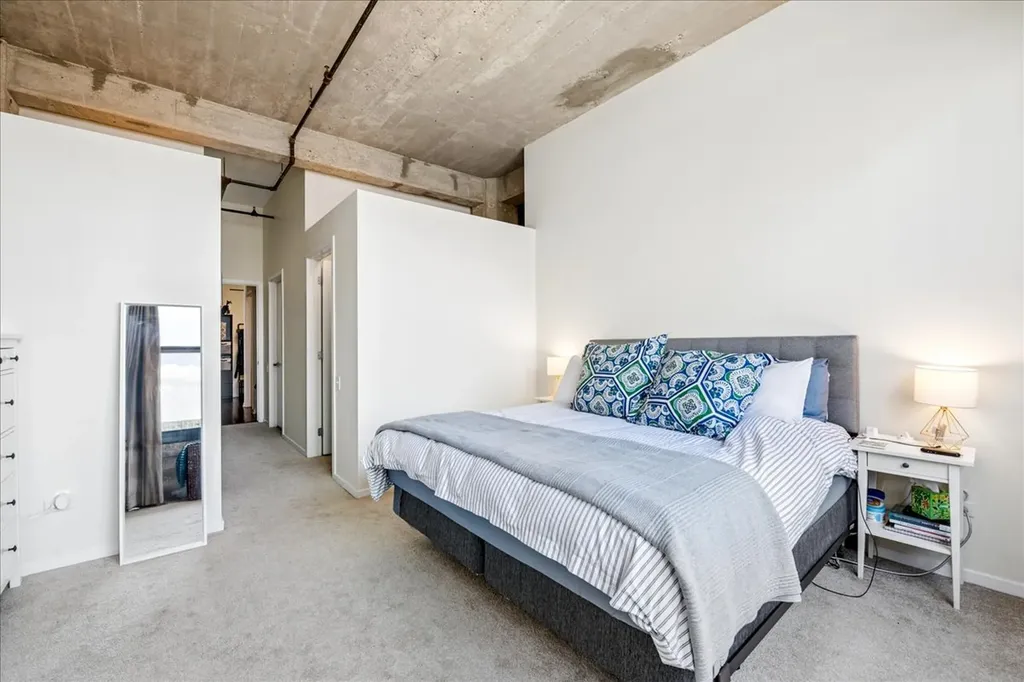210 South Desplaines Street Chicago IL 60661