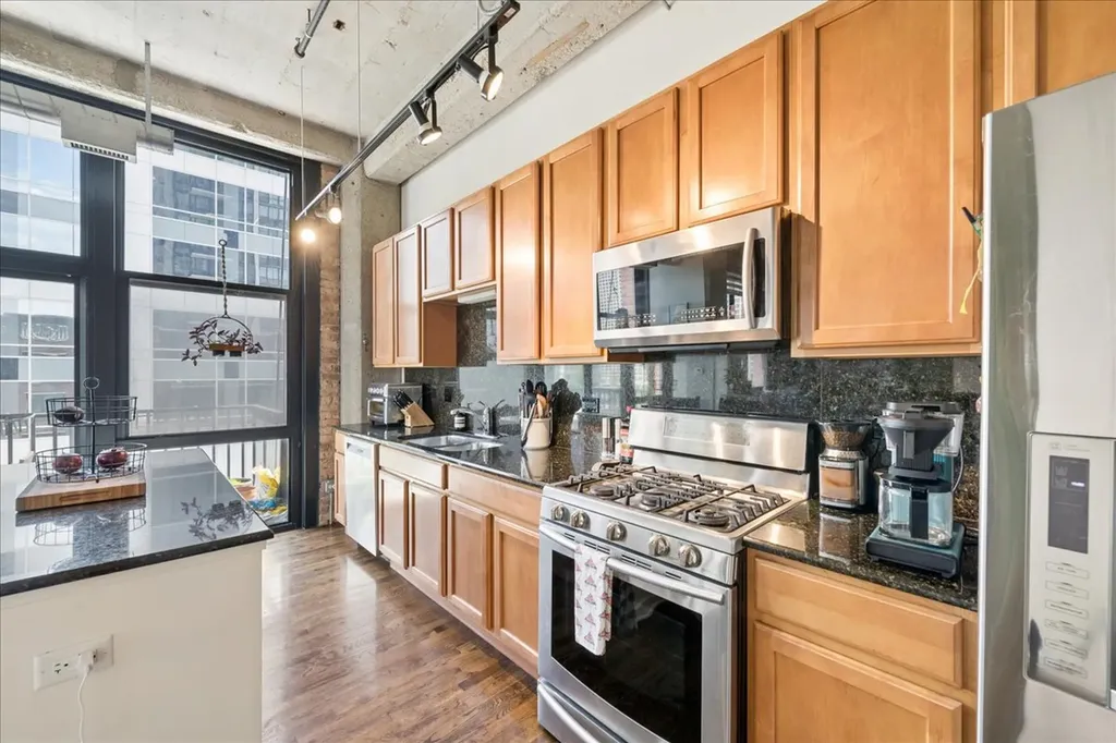 210 South Desplaines Street Chicago IL 60661