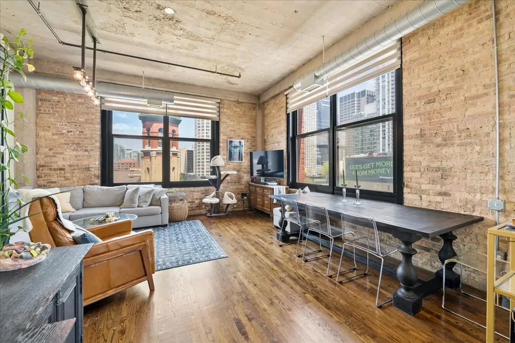210 South Desplaines Street Chicago IL 60661