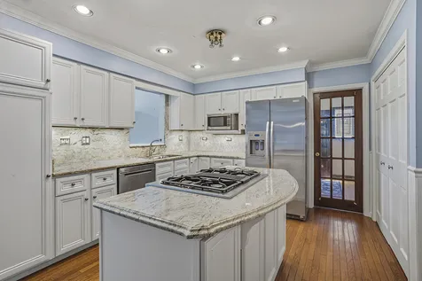 403 Sara Avenue Lemont IL 60439