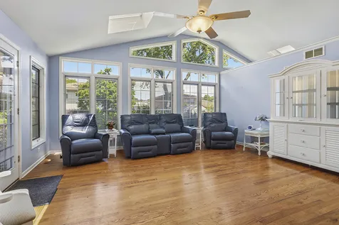 403 Sara Avenue Lemont IL 60439