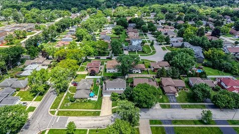 403 Sara Avenue Lemont IL 60439