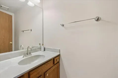 1436 Bridgedale Road Crystal Lake IL 60014