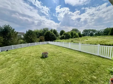 1436 Bridgedale Road Crystal Lake IL 60014