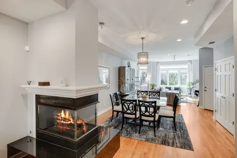 1239 North State Parkway Chicago IL 60610