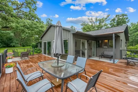 5006 Deering Oaks Lane Crystal Lake IL 60012
