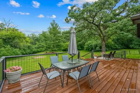 5006 Deering Oaks Lane Crystal Lake IL 60012