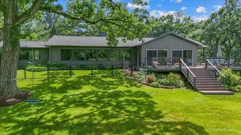 5006 Deering Oaks Lane Crystal Lake IL 60012