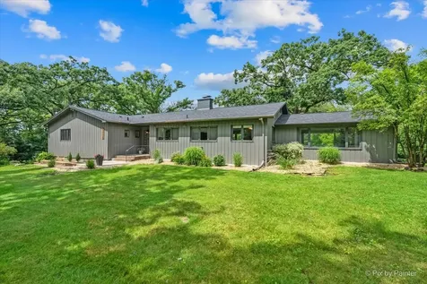 5006 Deering Oaks Lane Crystal Lake IL 60012