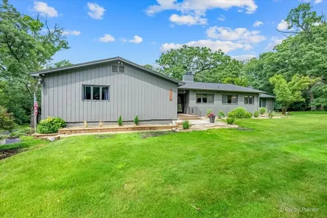 5006 Deering Oaks Lane Crystal Lake IL 60012