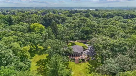 5006 Deering Oaks Lane Crystal Lake IL 60012