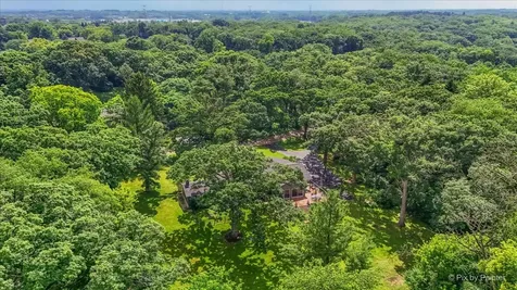 5006 Deering Oaks Lane Crystal Lake IL 60012