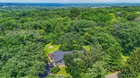5006 Deering Oaks Lane Crystal Lake IL 60012
