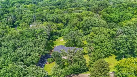5006 Deering Oaks Lane Crystal Lake IL 60012
