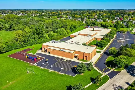 5006 Deering Oaks Lane Crystal Lake IL 60012