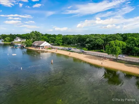 5006 Deering Oaks Lane Crystal Lake IL 60012