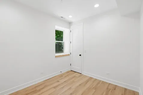 2647 West Walton Street Chicago IL 60622