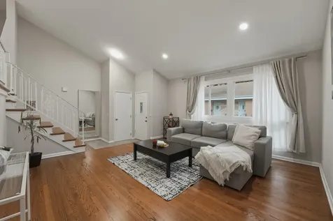 1533 North Arlington Heights Road Arlington Heights IL 60004