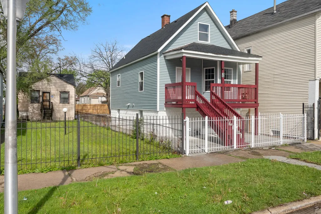 7010 South Paulina Street Chicago IL 60636