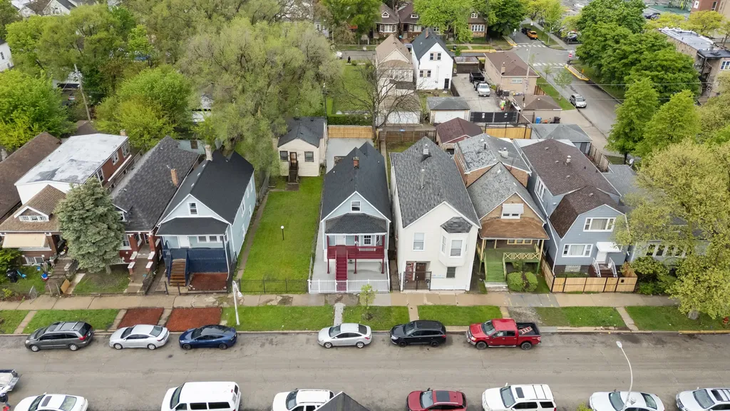 7010 South Paulina Street Chicago IL 60636