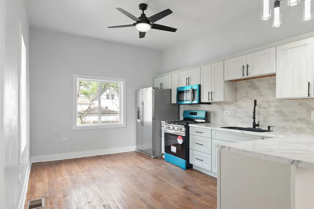 7010 South Paulina Street Chicago IL 60636