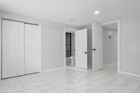 7010 South Paulina Street Chicago IL 60636