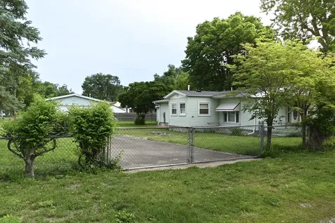 11 East Woodlawn Street Danville IL 61832