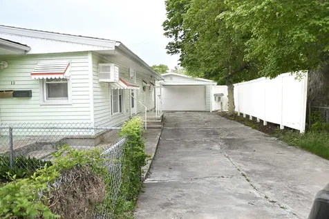11 East Woodlawn Street Danville IL 61832