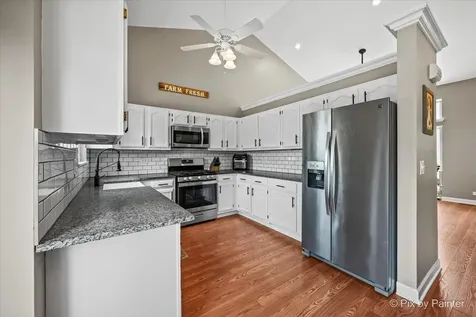1756 Somerfield Lane Crystal Lake IL 60014