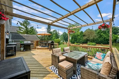 1756 Somerfield Lane Crystal Lake IL 60014