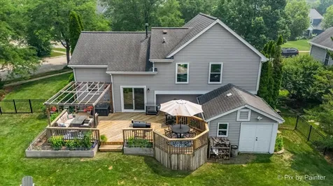 1756 Somerfield Lane Crystal Lake IL 60014