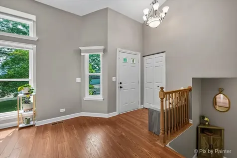 1756 Somerfield Lane Crystal Lake IL 60014