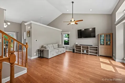1756 Somerfield Lane Crystal Lake IL 60014