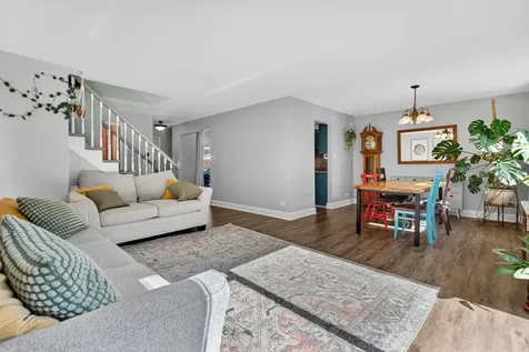 1650 Castbourne Court Wheaton IL 60189