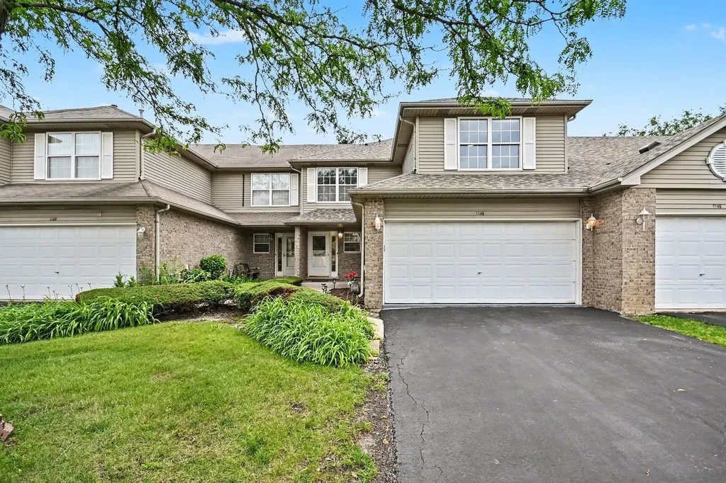1148 Baccarrat Court Joliet IL 60431