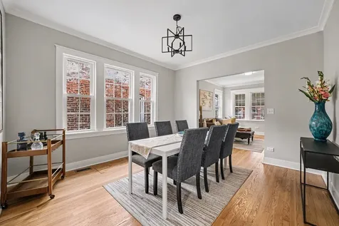 2707 Harvey Avenue Berwyn IL 60402