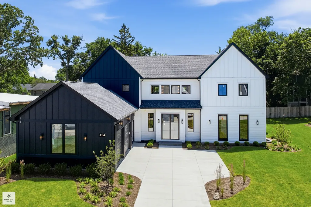424 Forest Edge Drive Glencoe IL 60022