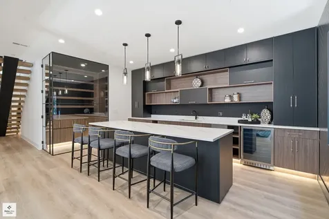 424 Forest Edge Drive Glencoe IL 60022