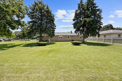 2225 West Arden Place Joliet IL 60435
