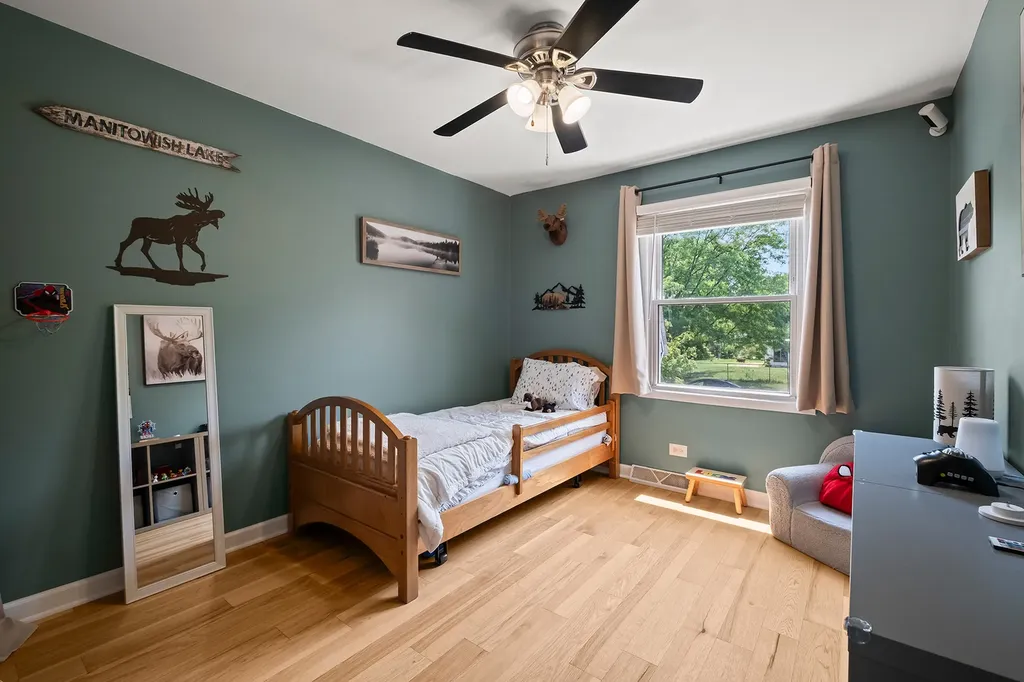 430 Faversham Court Bolingbrook IL 60440