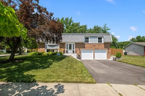 430 Faversham Court Bolingbrook IL 60440