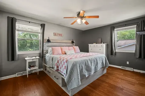 430 Faversham Court Bolingbrook IL 60440