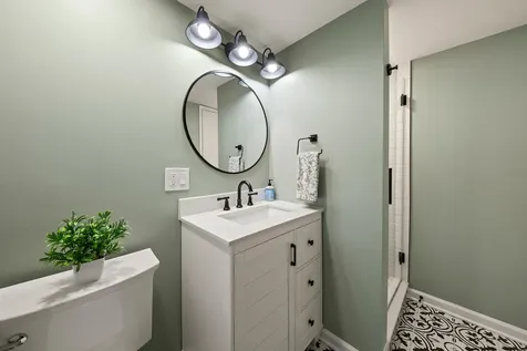 430 Faversham Court Bolingbrook IL 60440