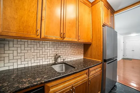 1325 North State Parkway Chicago IL 60610